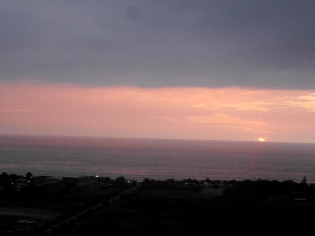 Maremonti Bed & Breakfast Puerto López Dış mekan fotoğraf